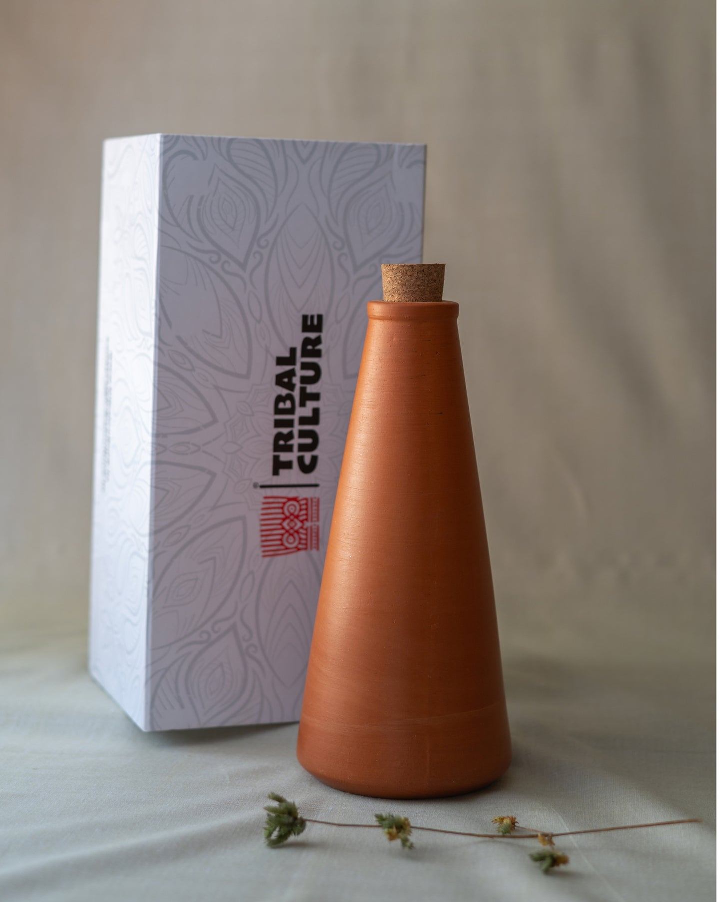 Handmade Conical Terracotta Bottle - Natural Cooling, Pure Hydration