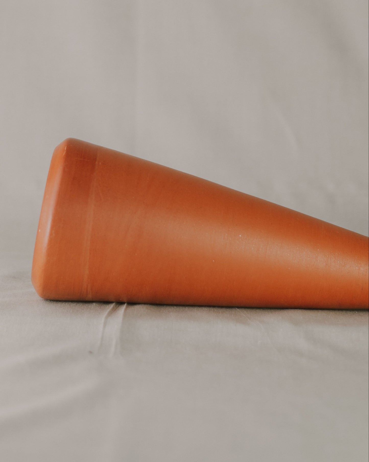 Handmade Conical Terracotta Bottle - Natural Cooling, Pure Hydration