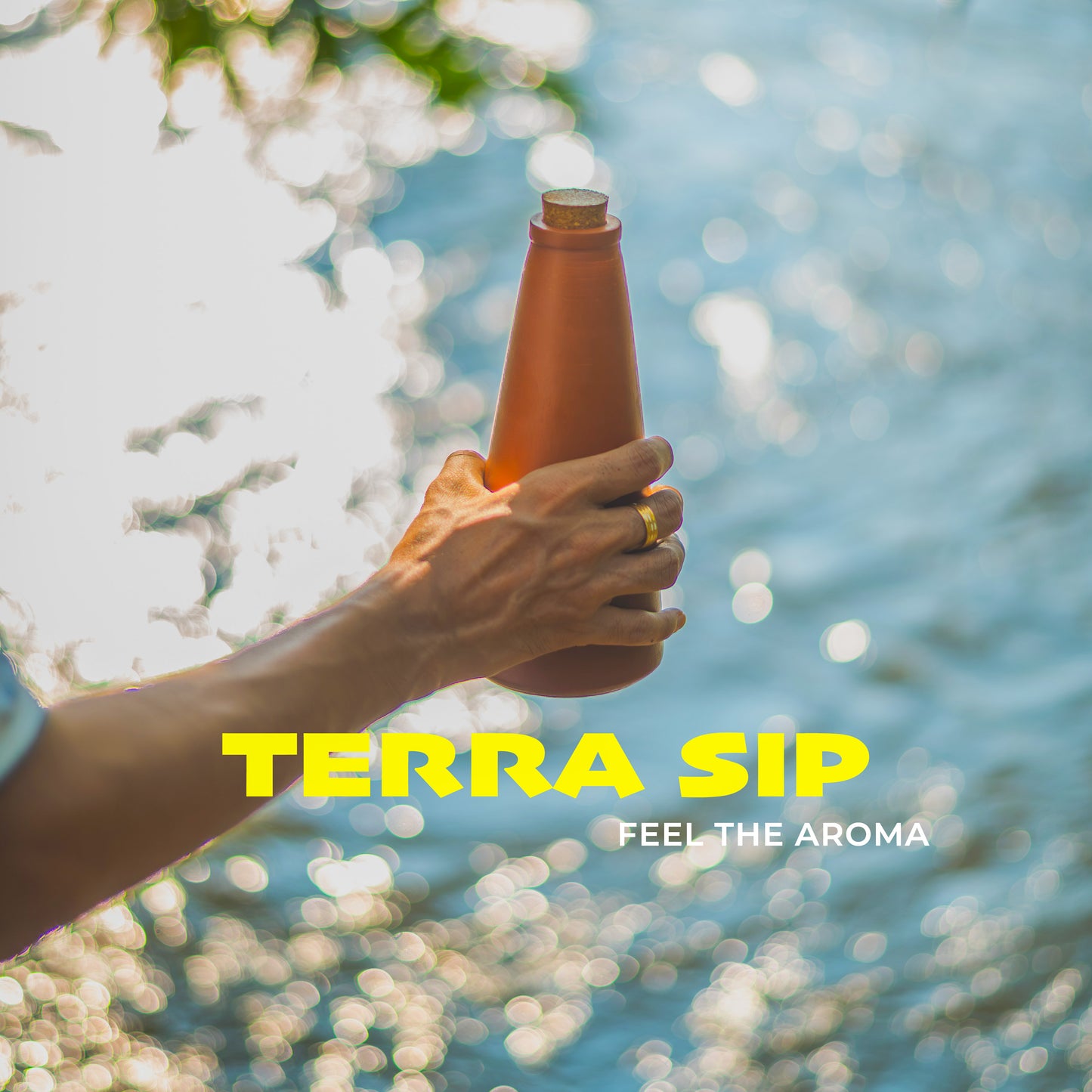 Handmade Conical Terracotta Bottle - Natural Cooling, Pure Hydration