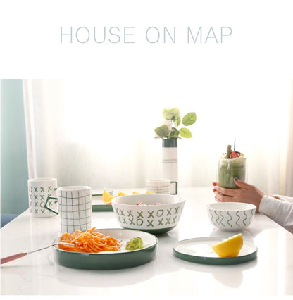 Hand-Painted Western Style Crayon Dinner Set (Round 17-Piece)