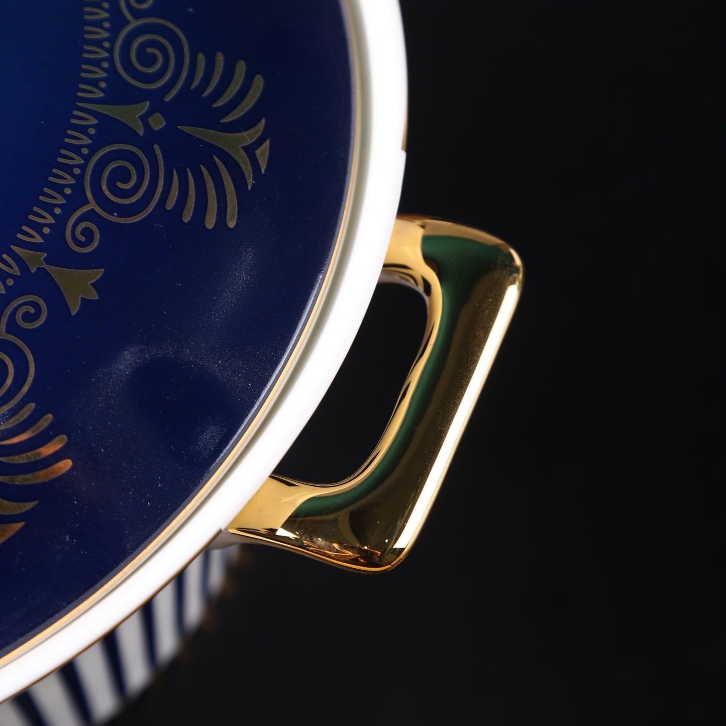 Luxury Blueshire 58 Pcs Dinner / Tea Set with Gift Box