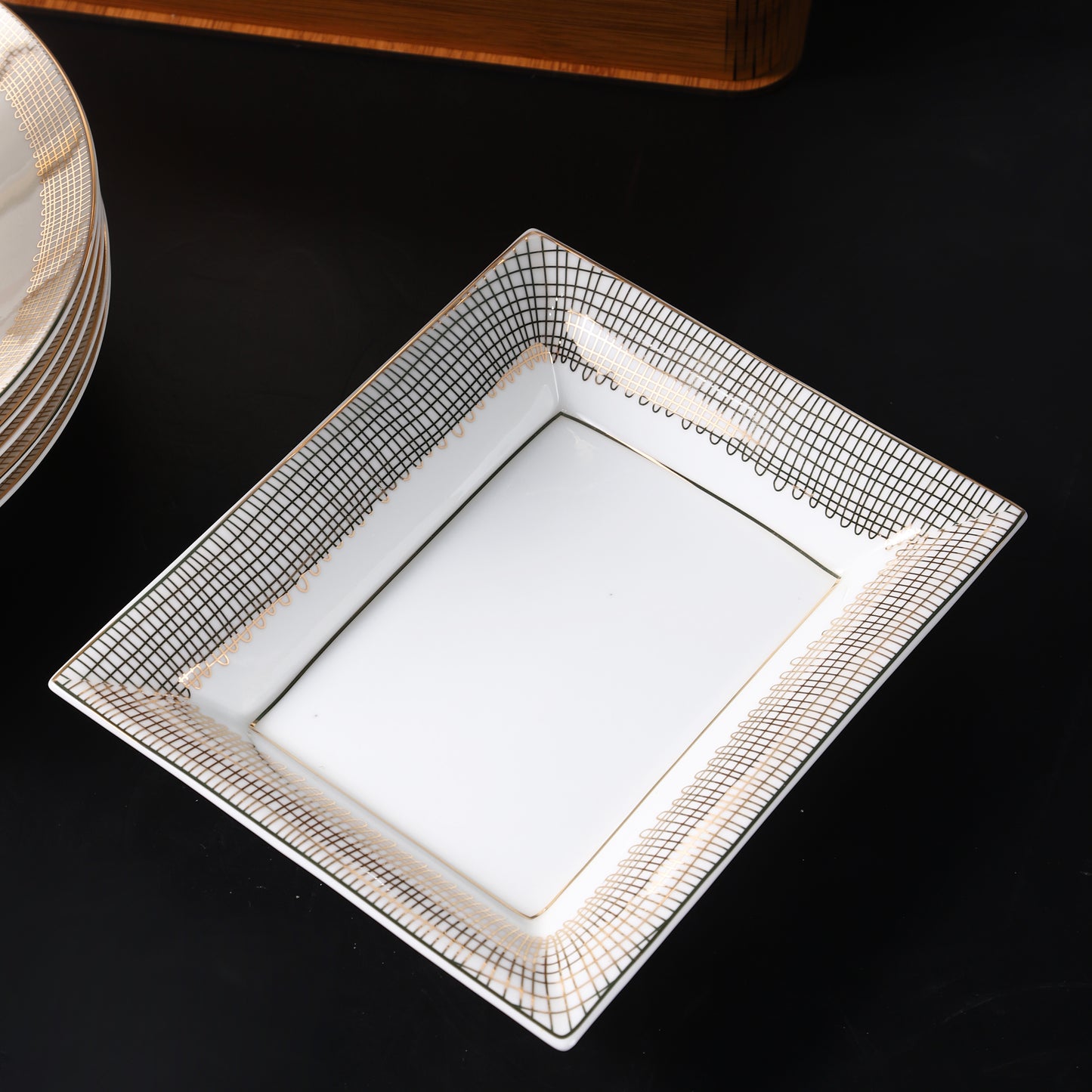 Luxury Pearl Golden Netted 58 Pcs Dinner / Tea Set with Gift Box