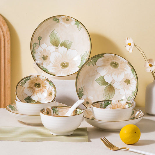 Hand Painted Floret Style Dinnerware