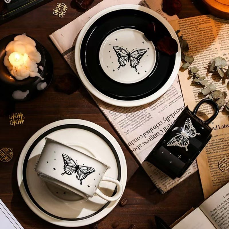 Charming Retro Butterfly 250ml Mug